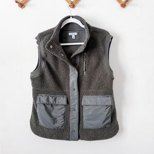 FLX Patch Pocket Boucle Vest